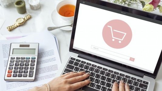 E-commerce : le panier moyen des boutiques WiziShop, supérieur à la moyenne nationale