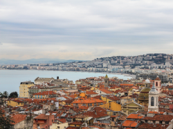 Locations touristiques : Nice adopte un nouvel encadrement jusqu'à fin 2026
