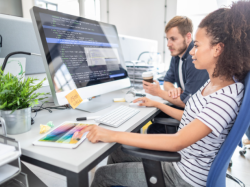 L'école de code "La Capsule Nice" présente sa première promotion !