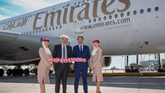 Emirates déploie son A380 réaménagé à Nice avec une nouvelle Classe Économie Premium