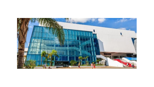 Le Palais des Festivals et des Congrès prêt à accueillir le Festival de Cannes