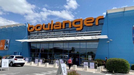 Boulanger pérennise les drive en France