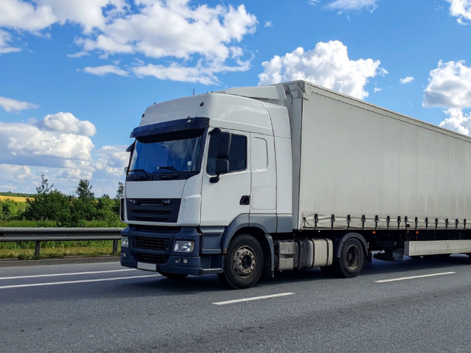 FRÉJUS : Autoroute A8 (…)