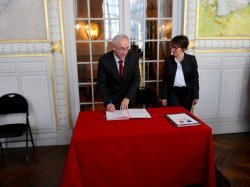 La convention de ?partementale France Services est signée !