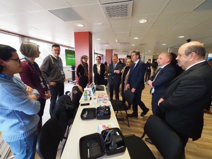 100 bénéficiaires du (…)