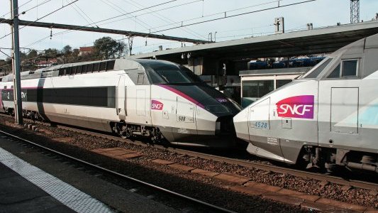 Ligne Nouvelle Provence-Côte d'Azur : Du temps de gagné, du carbone en moins