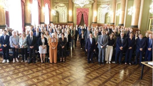 Alpes-Maritimes : le préfet Laurent Hottiaux réunit les 163 maires pour fixer le cap des priorités du territoire