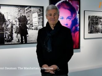 Dans l'objectif d'Henri Dauman : à la découverte de "The Manhattan Darkroom"