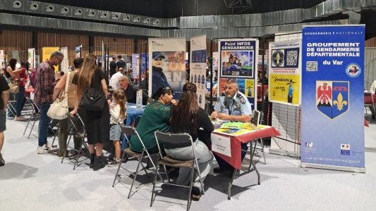  Au Forum de l'emploi de La Garde des opportunités de contrat