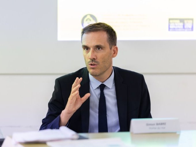 État, Région et Départeme