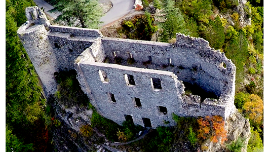 Patrimoine : le château de Guillaumes, conquérant pour le financement de ses travaux