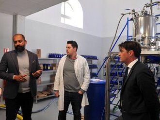 Comte de Grasse : le gin parfumé est entré en production
