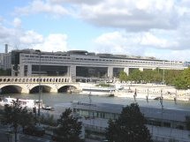 3 536 milliards de dette et un incertain avenir sur la souveraineté de la France