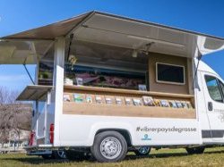 La ville de Grasse réinvente l'accueil touristique avec le Tourism'n Truck