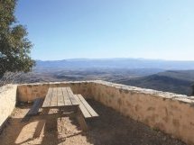 Dans le massif de la Sainte-Victoire, partez pour une balade familiale vers l'Ermitage de Saint-Ser !