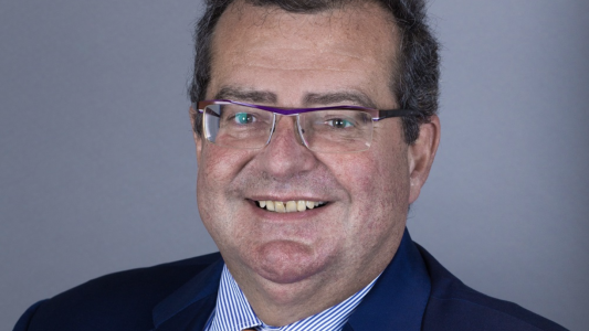 Pour reprendre une entreprise, conciliez stratégie personnelle et professionnelle