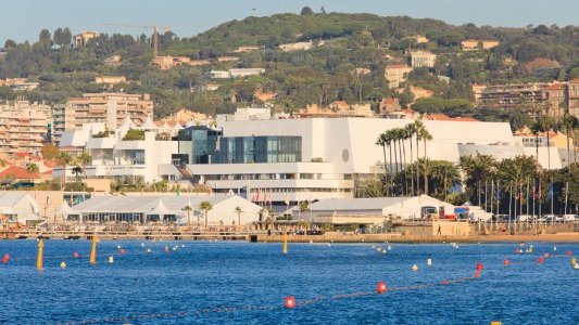 Le Palais des Festivals de Cannes obtient l'accréditation GBAC STAR™ Facility, la référence internationale en matière de sécurité sanitaire