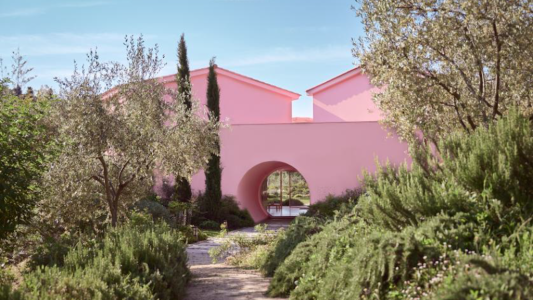 Journées du patrimoine - À Grasse, le Domaine de la Rose de Lancôme célèbre un patrimoine de la parfumerie en mouvement