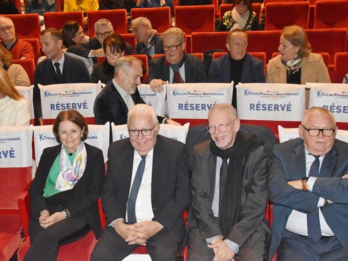 A Toulon, Jean-Pierre (…)