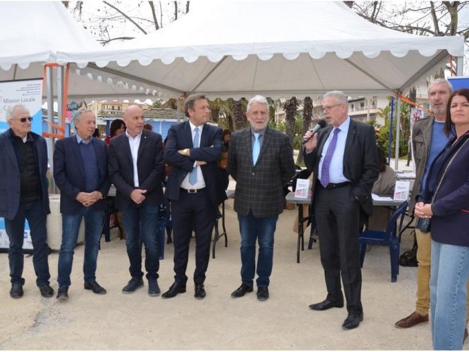 Au Lavandou, de nombreuse