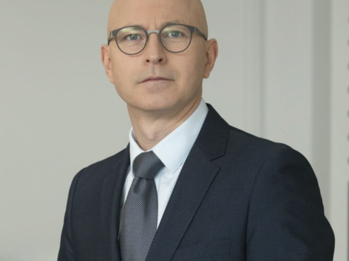 Maître Bertrand Dubujadou