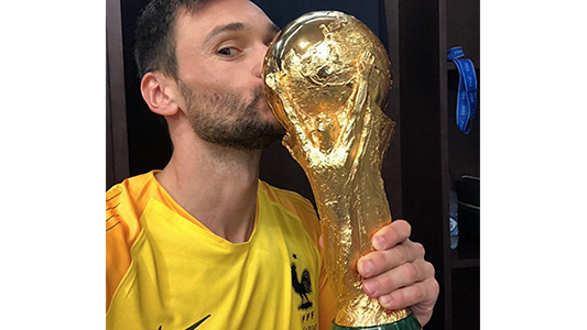 Demain 15h30 les niçois font fêter HUGO LLORIS leur champion du monde !!!!!