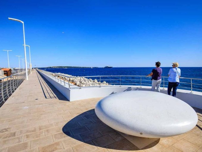 Quai Laubeuf à Cannes (…)