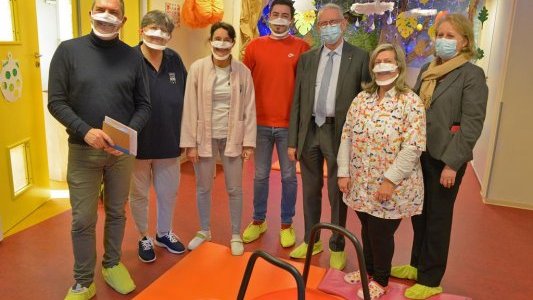 A La Garde, des masques inclusifs et transparents pour la petite enfance