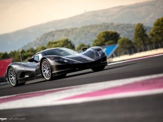 La voiture électrique la plus rapide du monde en essais sur le Circuit Paul Ricard