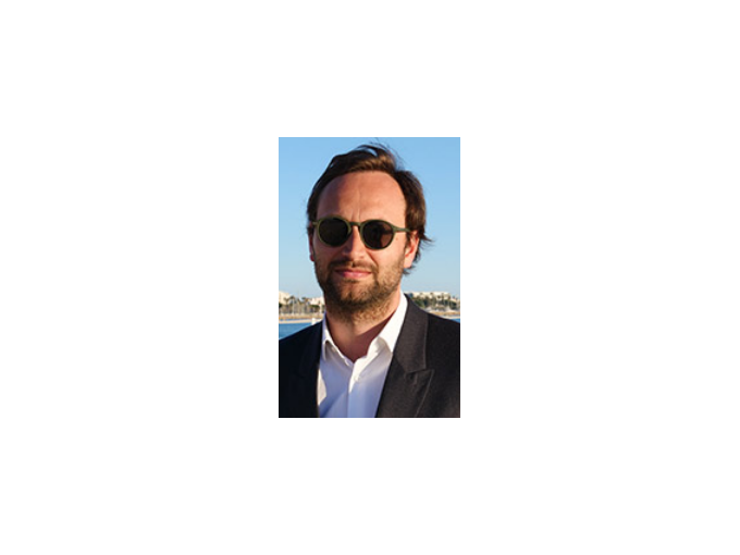 César Faragou prend (…)