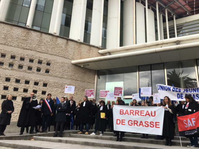 La mobilisation contre le