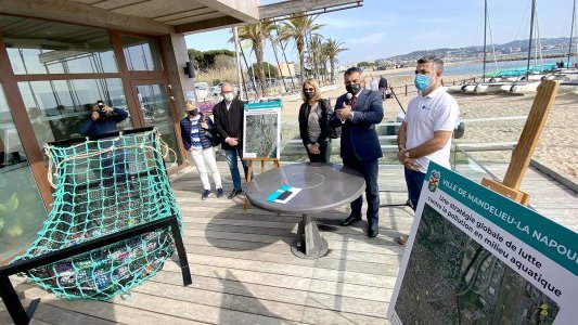 Mandelieu-La Napoule, ville pilote de la pêche aux déchets