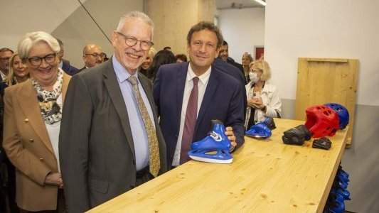 Patinoire de La Garde, une structure sportive et de loisirs rénovée et embellie