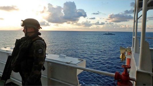 La Marine nationale lutte contre les trafics illicites dans le golfe de Guinée