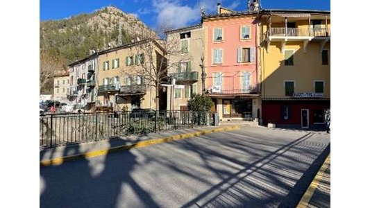 Puget-Théniers lance un appel à candidature pour l'installation d'un nouveau commerce en centre-bourg