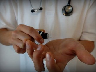 L'homéopathie va-t-elle faire l'objet d'une évaluation scientifique ?