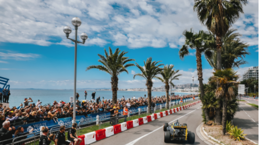 Le roadshow du Grand Prix de France de Formule 1 avec Renault F1 Team a attiré les foules à Nice
