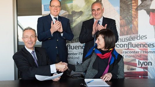 Monaco : un partenariat renforcé en faveur de la baleine du musée des Confluences de Lyon