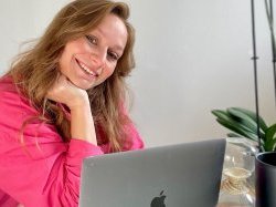 Avec Julinne Gernez, un accompagnement professionnel sur les réseaux sociaux