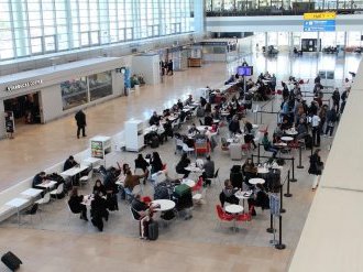 Tests de dépistages obligatoires in situ à l'aéroport Marseille Provence