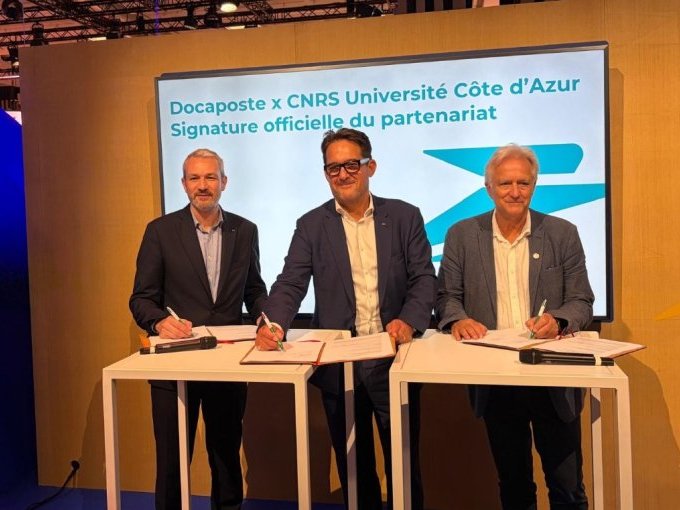 Le CNRS, Université (…)