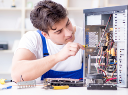 Repair café : dans les Alpes-Maritimes, le réflexe « réparer » gagne du terrain