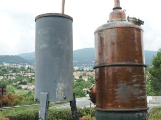 Pays de Grasse : high tech et activités traditionnelles assurent le développement