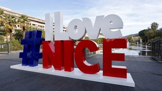 Dévoilement de la structure « I love Nice »