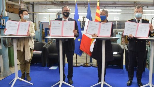 Accord-cadre Etat-Région d'Investissement dans les Compétences : plus de formations vers les métiers qui recrutent localement
