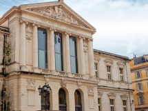 Nice : quatre personnes déférées après la découverte de 2,3 kg de cocaïne et d'une arme