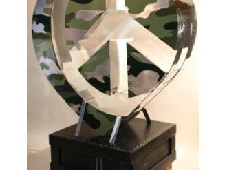 Vente aux enchères d'œuvres et objets mis au profit des victimes de l'attentat du 14 juillet 2016 : Plus de 160.000 euros récoltés*