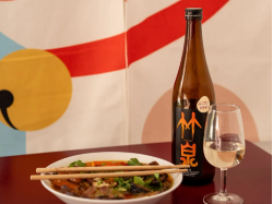 Robato a lancé le premier saké club de Marseille