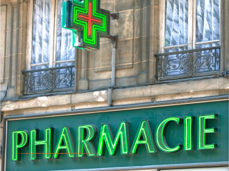 Isola 2000 : la fermeture de la galerie marchande entraîne celle de la pharmacie, Dominique Estrosi-Sassone demande une solution urgente 