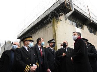 Covid : situation inquiétante dans les prisons pour Dominique Simmonot